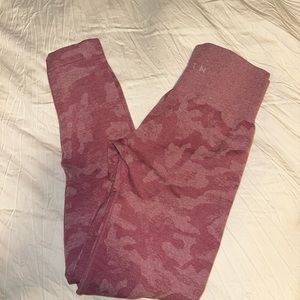 NVGTN PINK camo LEGGINGS Medium